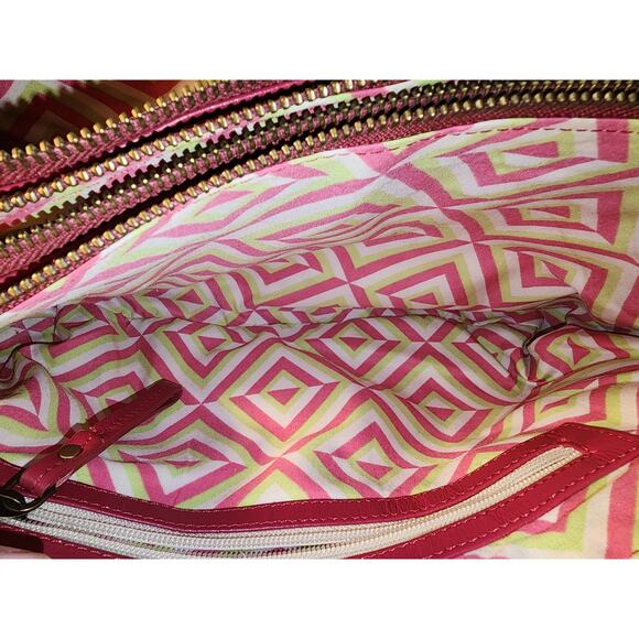 Latico Leather Louise Pebble Handbag in pink - Picture 4 of 11